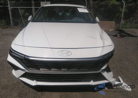 2024 Hyundai Elantra Sel from USA, damaged, VIN KMHLM4DG8RU678626